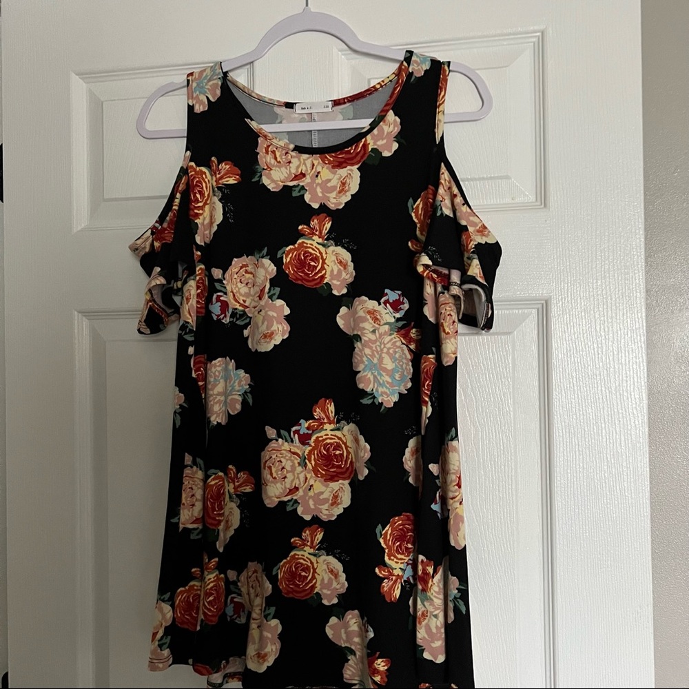 Reb & J Cold Shoulder Top